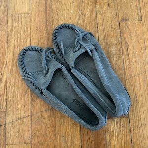 Leather Minnetonka Blue Moccasins